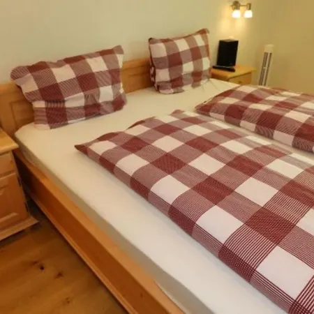 Lotus Hof Stallegg Löffingen